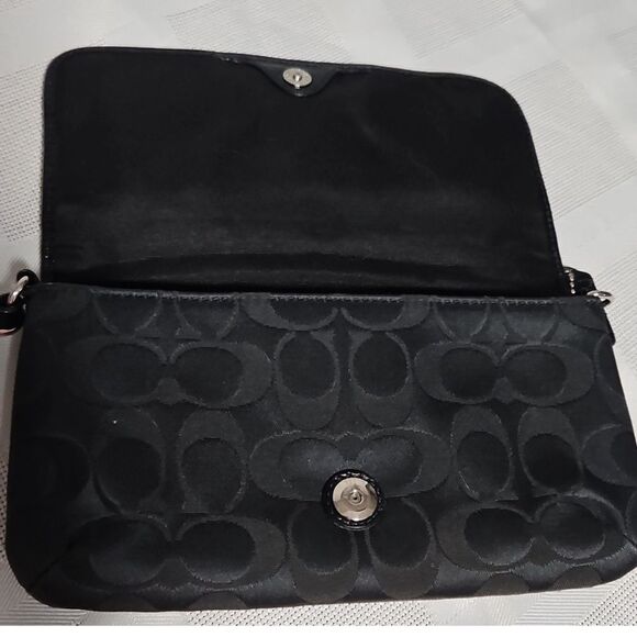 Coach Black Shoulder Bag with Monogram Design - Picture 9 of 12
